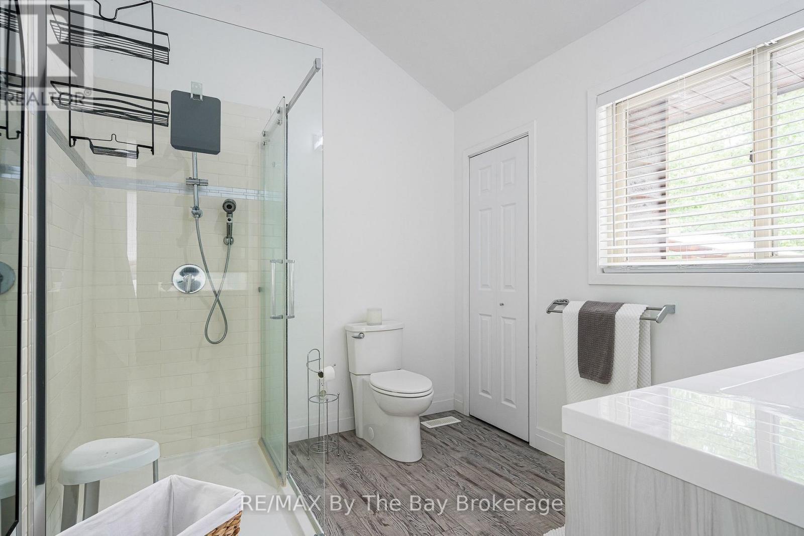 10 Birchwood Trail, Wasaga Beach, Ontario  L9Z 1B2 - Photo 20 - S13439908