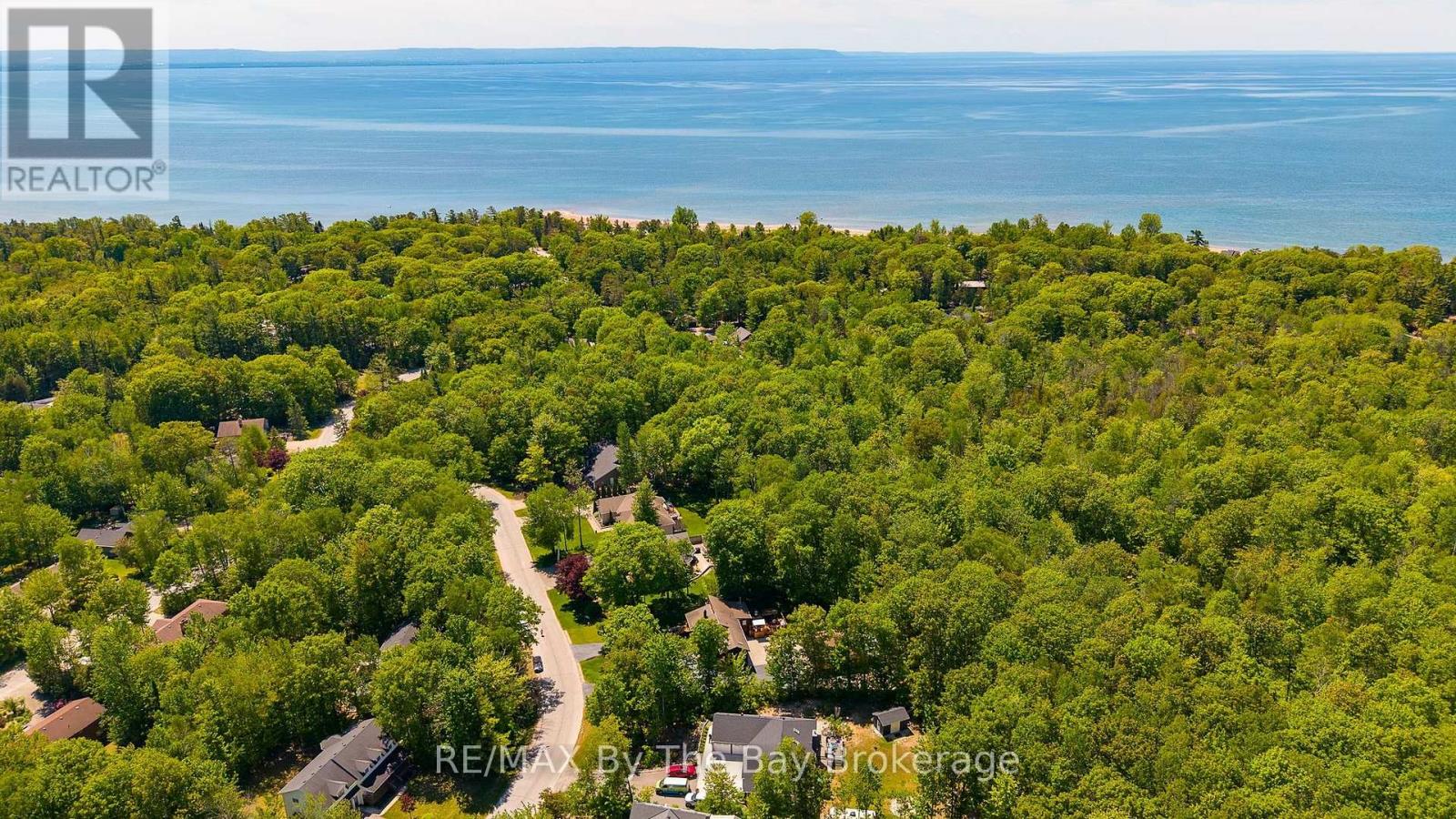 10 Birchwood Trail, Wasaga Beach, Ontario  L9Z 1B2 - Photo 44 - S13439908