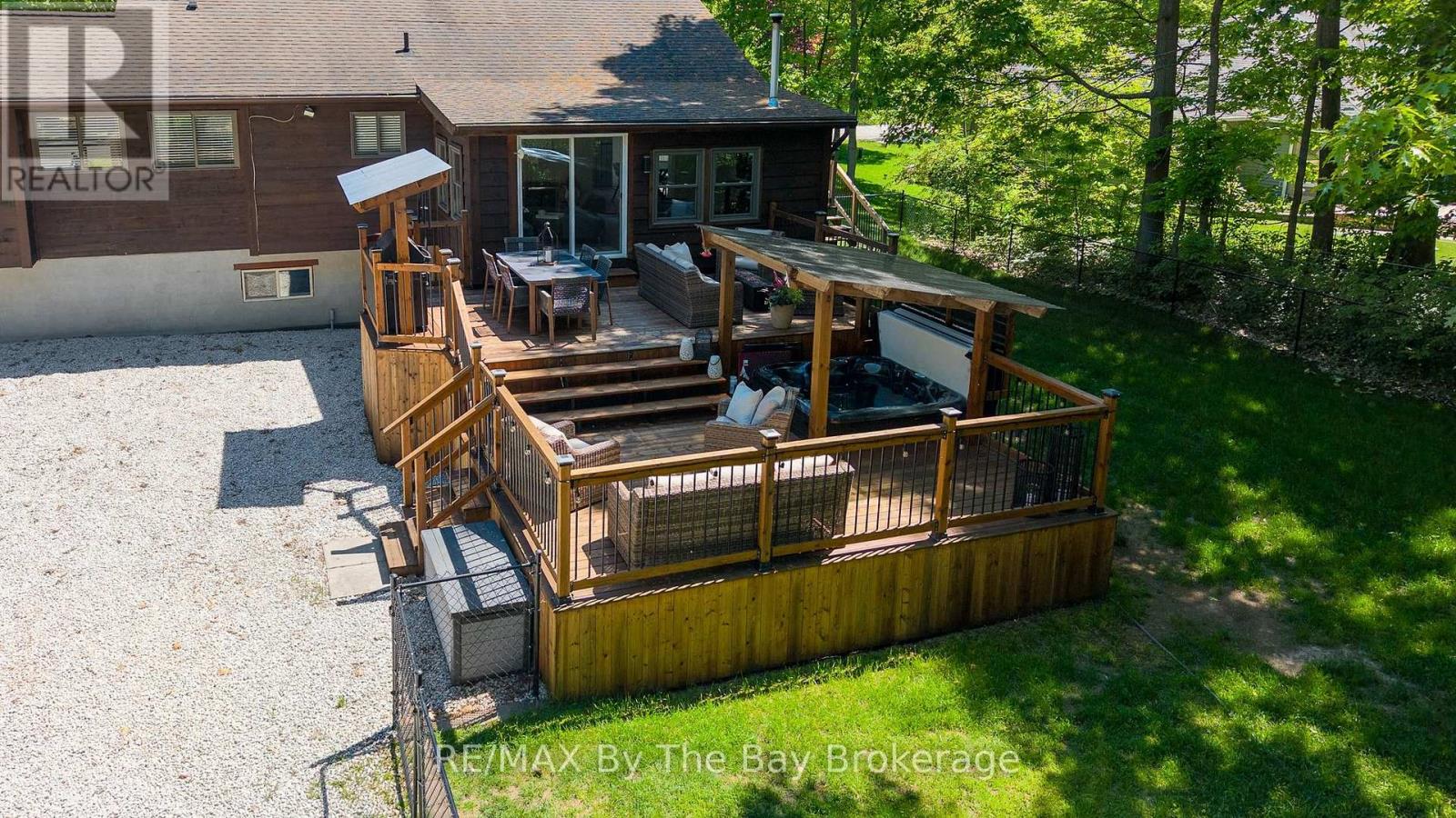 10 Birchwood Trail, Wasaga Beach, Ontario  L9Z 1B2 - Photo 45 - S13439908