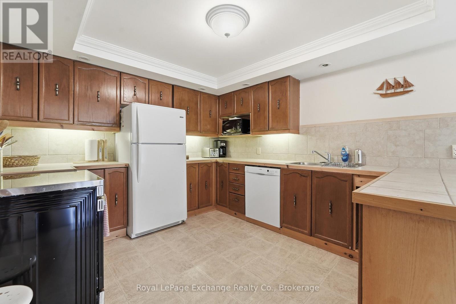 141 Bell Drive, Huron-Kinloss, Ontario  N2Z 2X3 - Photo 10 - X13439950
