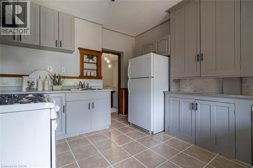 82 Burris Street, Hamilton, Ontario  L8M 2J5 - Photo 18 - 40839466