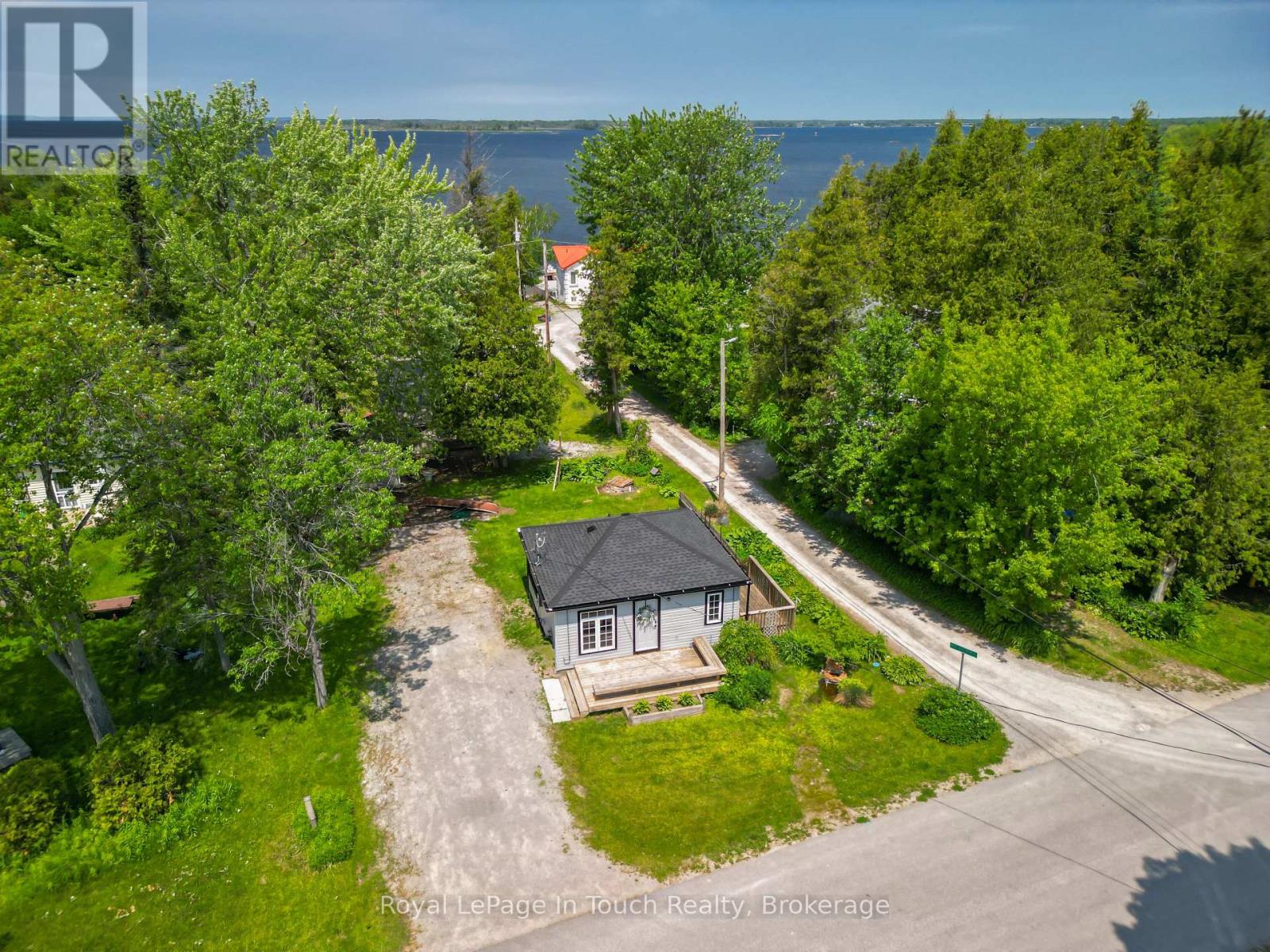 78 King Rd, Tay, Ontario  L0K 2C0 - Photo 2 - S13440322