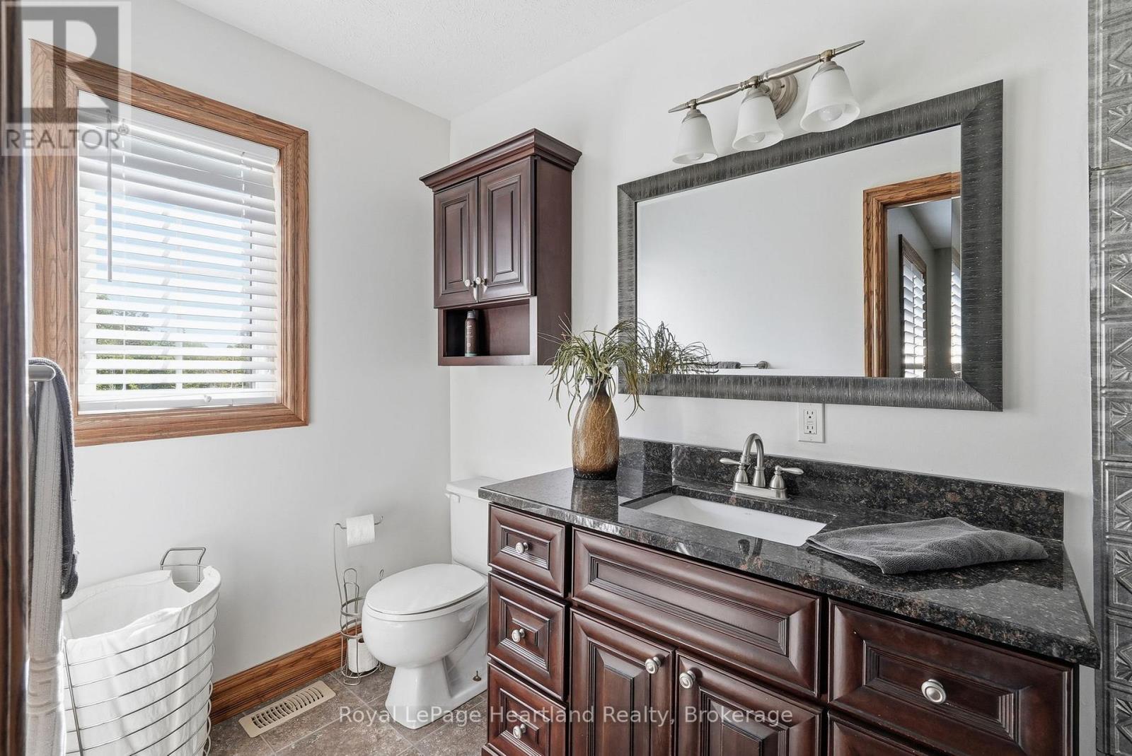 2015 Alma Street, Howick, Ontario  N0G 1X0 - Photo 23 - X13440420