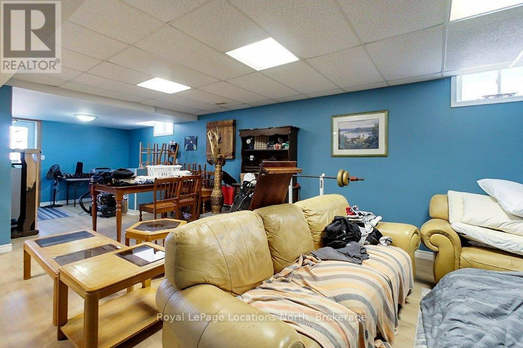 32 River Road E, Wasaga Beach, Ontario  L9Z 2L1 - Photo 24 - S13440586