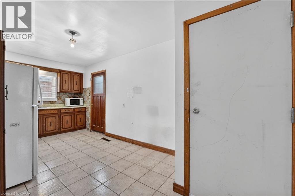 128 Hadeland Avenue, Hamilton, Ontario  L9C 5Z9 - Photo 14 - 40838057