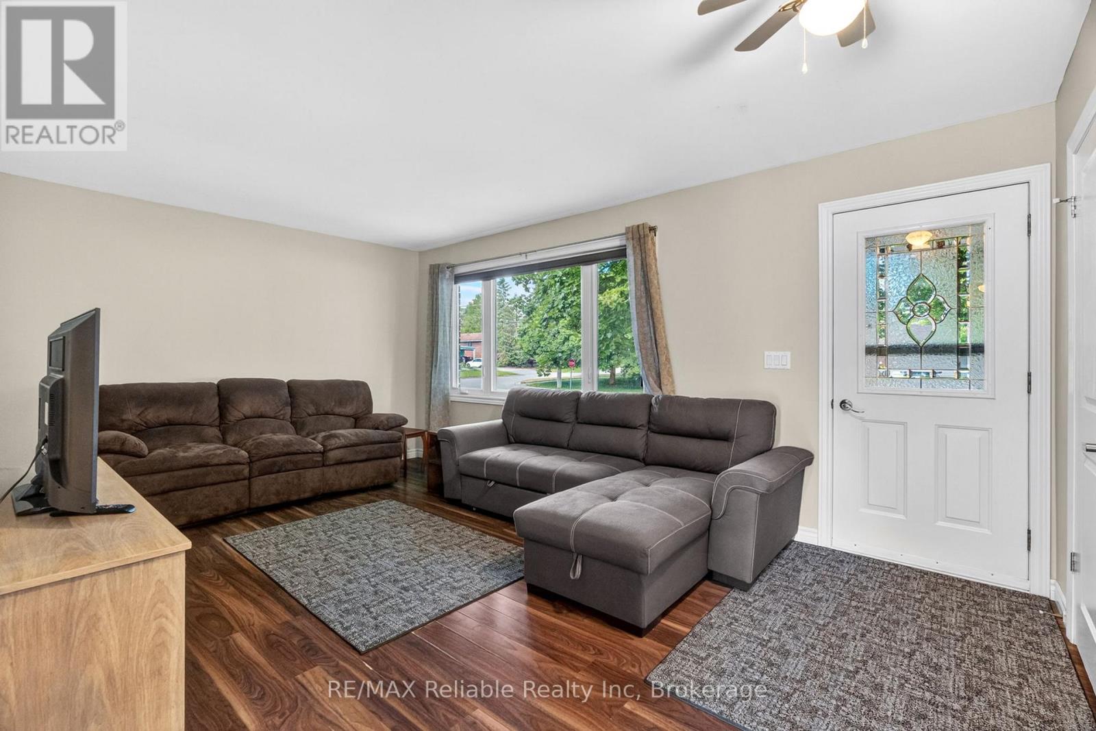 182 Jarvis Street S, Huron East, Ontario  N0K 1W0 - Photo 3 - X13440736