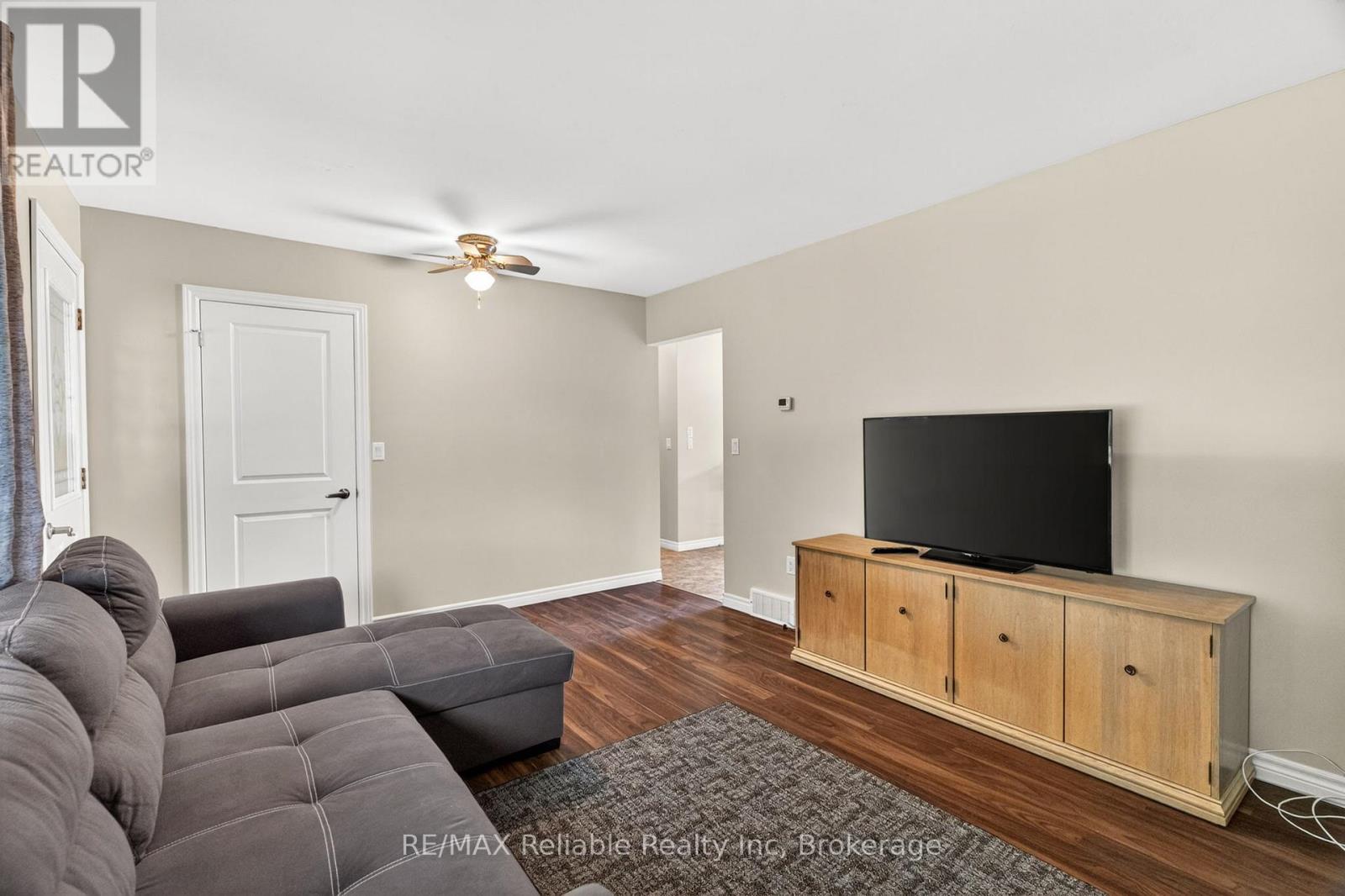 182 Jarvis Street S, Huron East, Ontario  N0K 1W0 - Photo 6 - X13440736