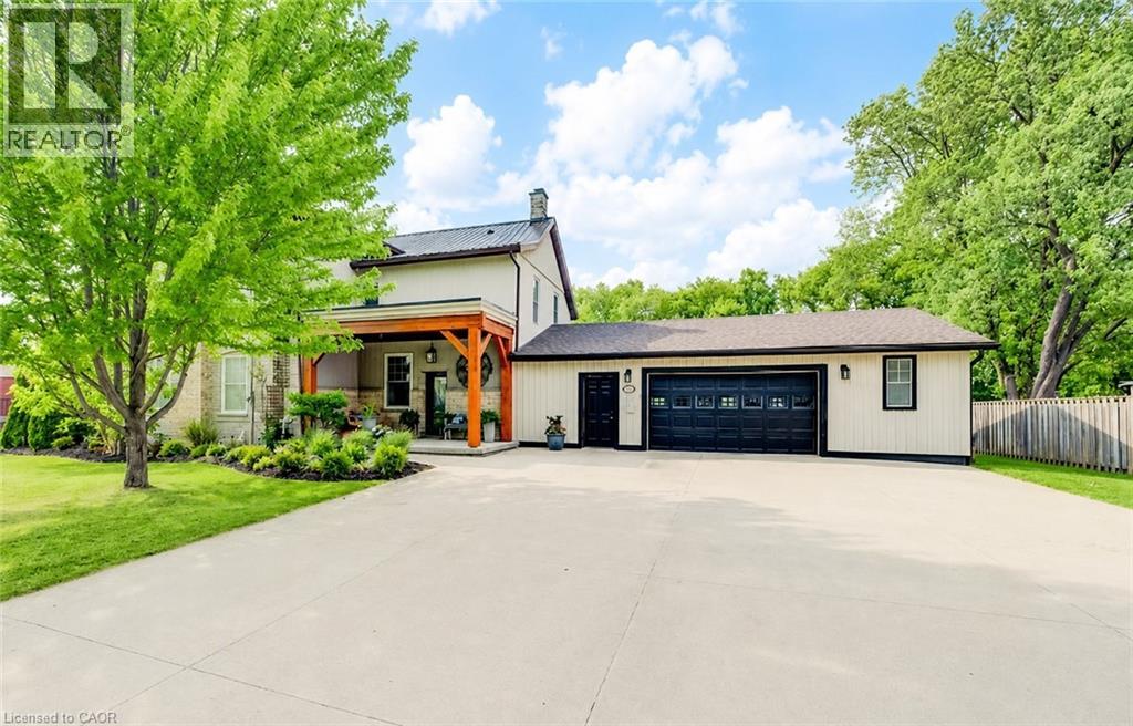 35 Schweitzer Street, Kitchener, Ontario  N2K 1B5 - Photo 3 - 40837417