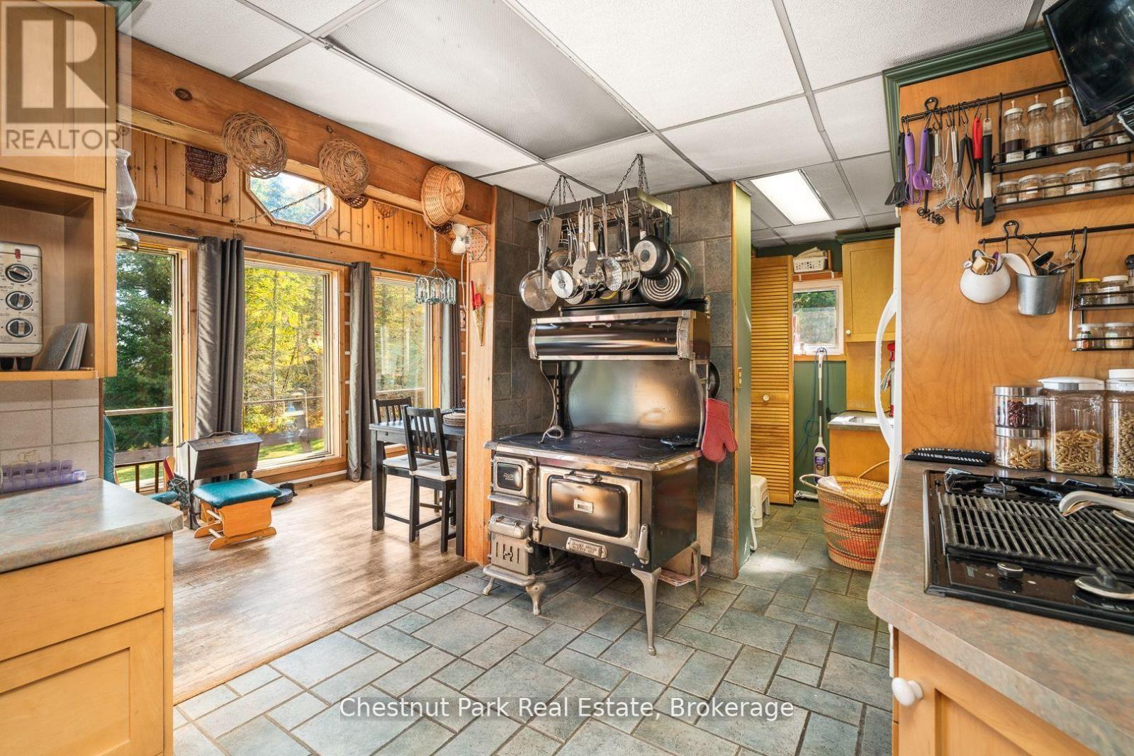 170 Long Point Road, Huntsville, Ontario  P0B 1M0 - Photo 20 - X13440854