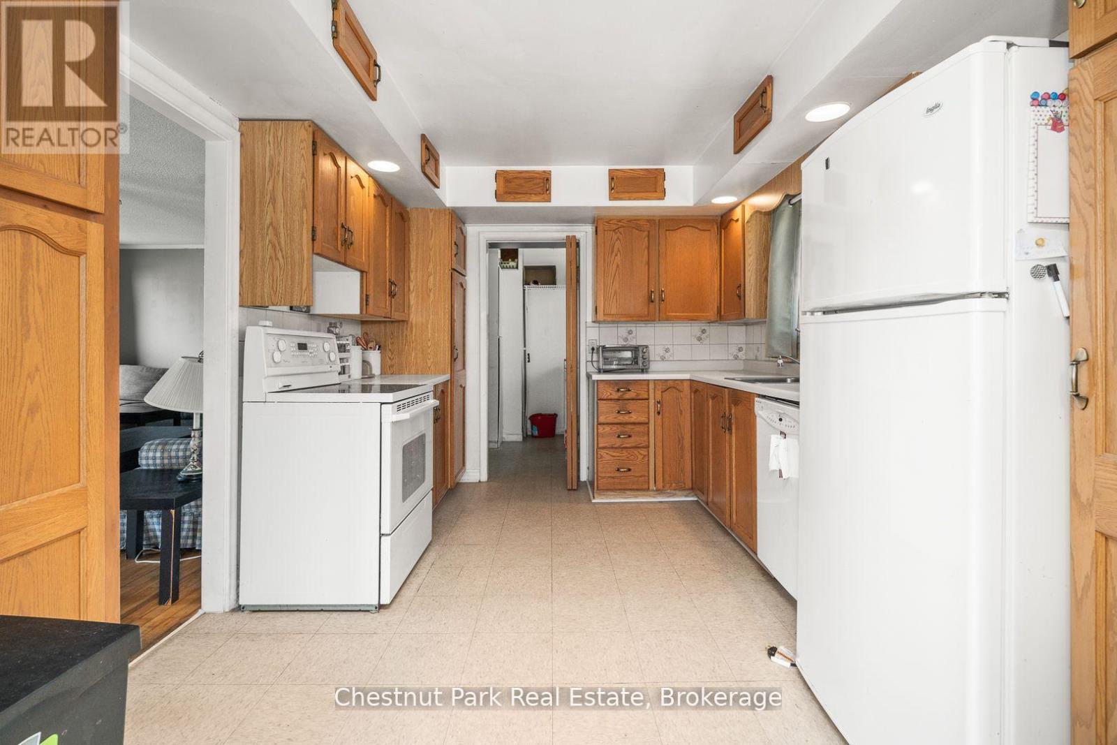 170 Long Point Road, Huntsville, Ontario  P0B 1M0 - Photo 39 - X13440854