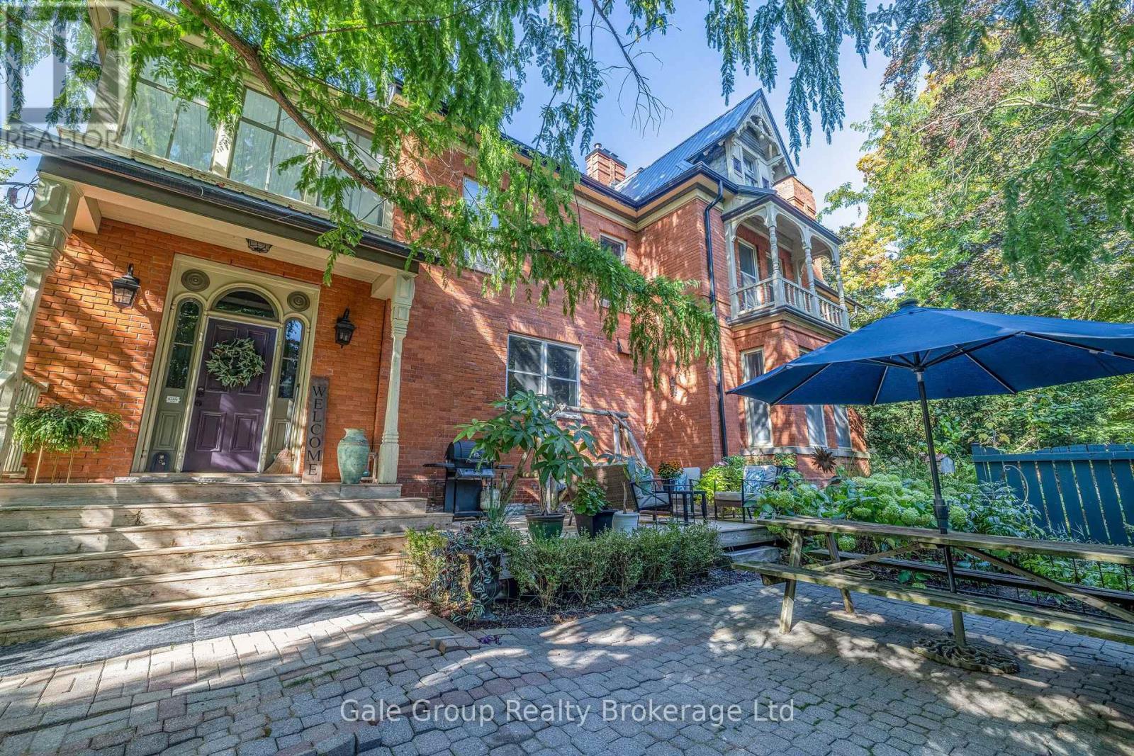 105 Vansittart Avenue, Woodstock, Ontario  N4S 6E5 - Photo 4 - X13441074