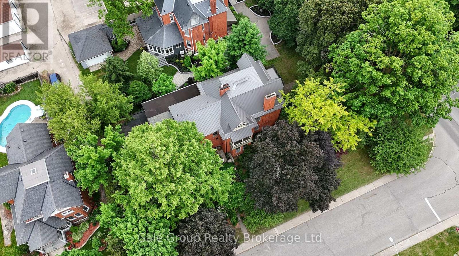 105 Vansittart Avenue, Woodstock, Ontario  N4S 6E5 - Photo 49 - X13441074