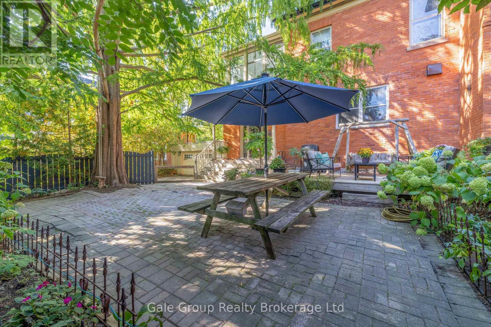 105 Vansittart Avenue, Woodstock, Ontario  N4S 6E5 - Photo 8 - X13441074