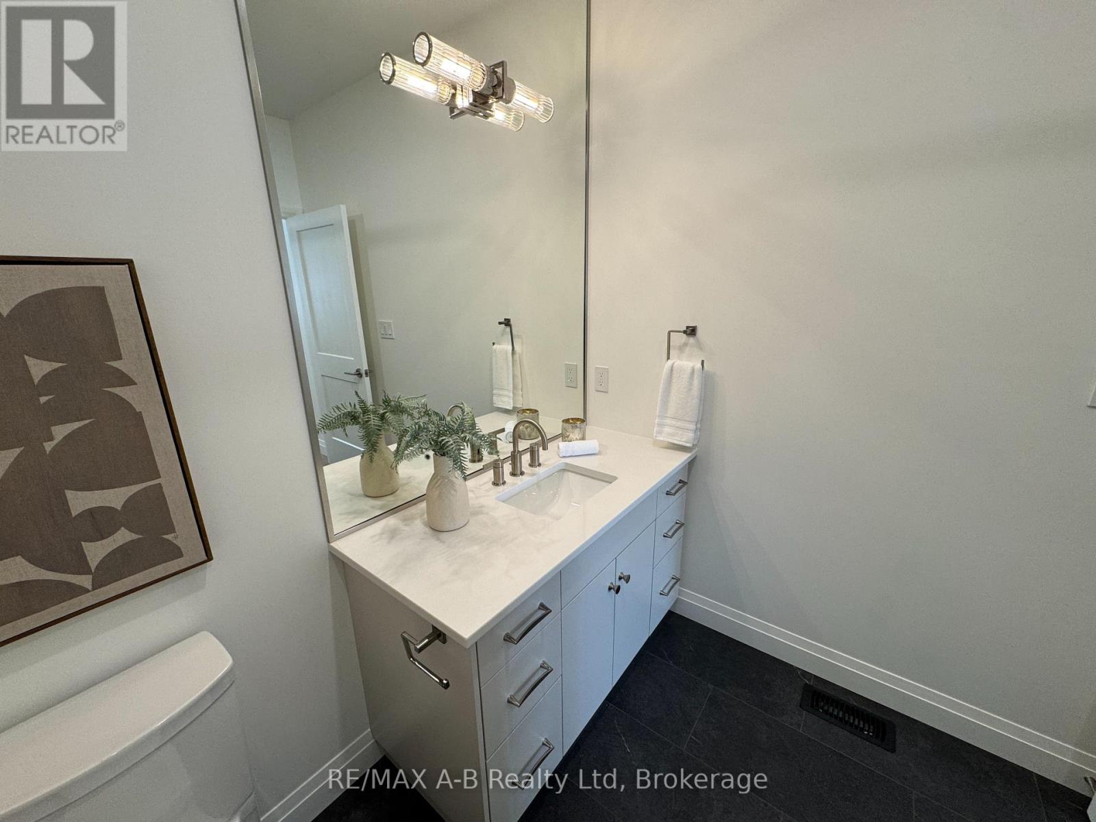 169 Wimpole Street, West Perth, Ontario  N0K 1N0 - Photo 7 - X13441138