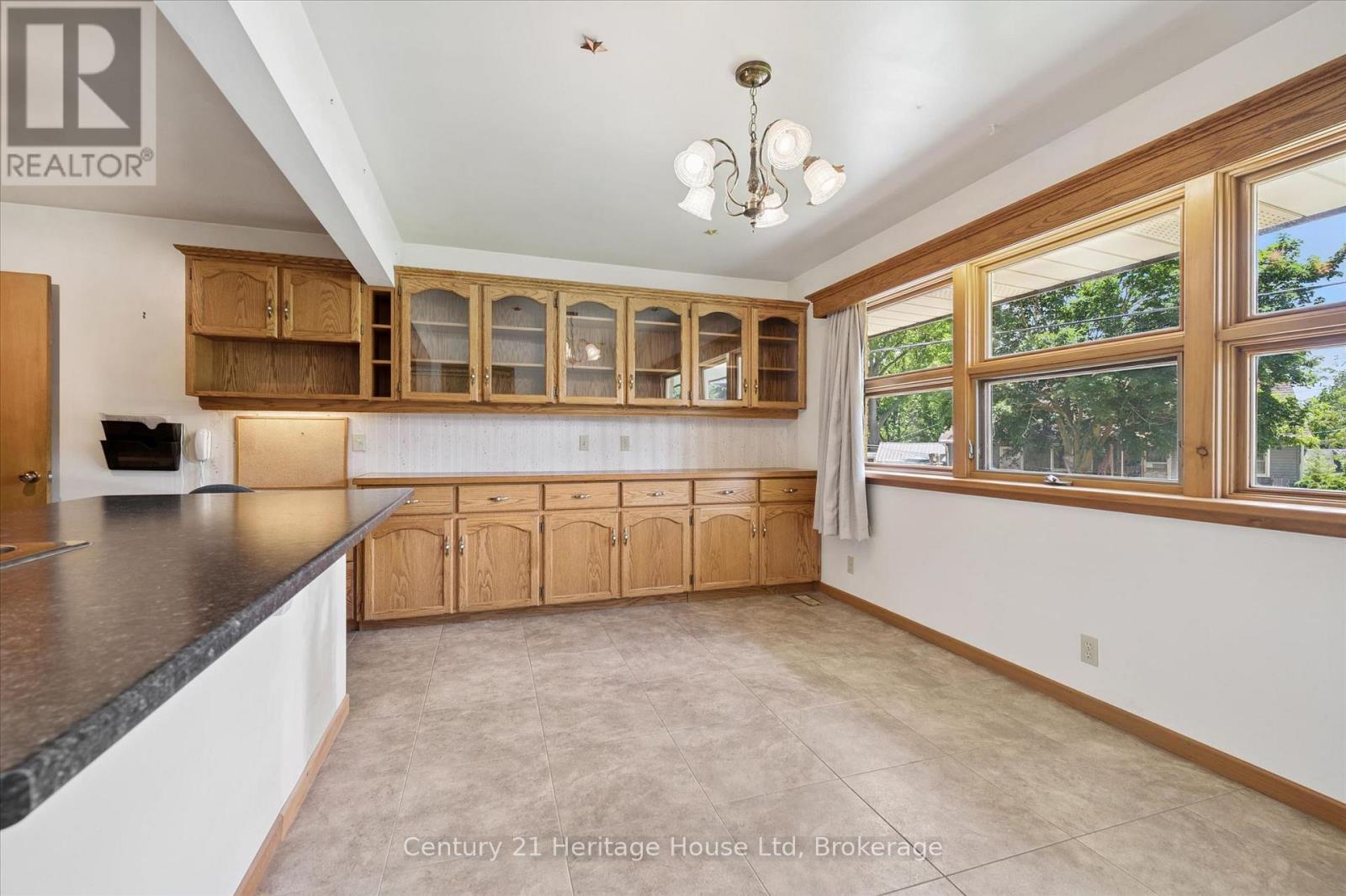 470 Cameron Street, Centre Wellington, Ontario  N1M 2G4 - Photo 10 - X13441216
