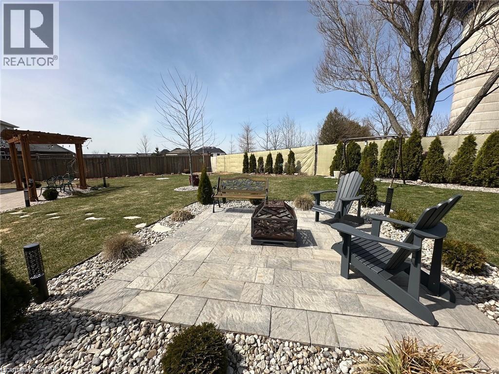 64 English Crescent, Plattsville, Ontario  N0J 1S0 - Photo 31 - 40839477