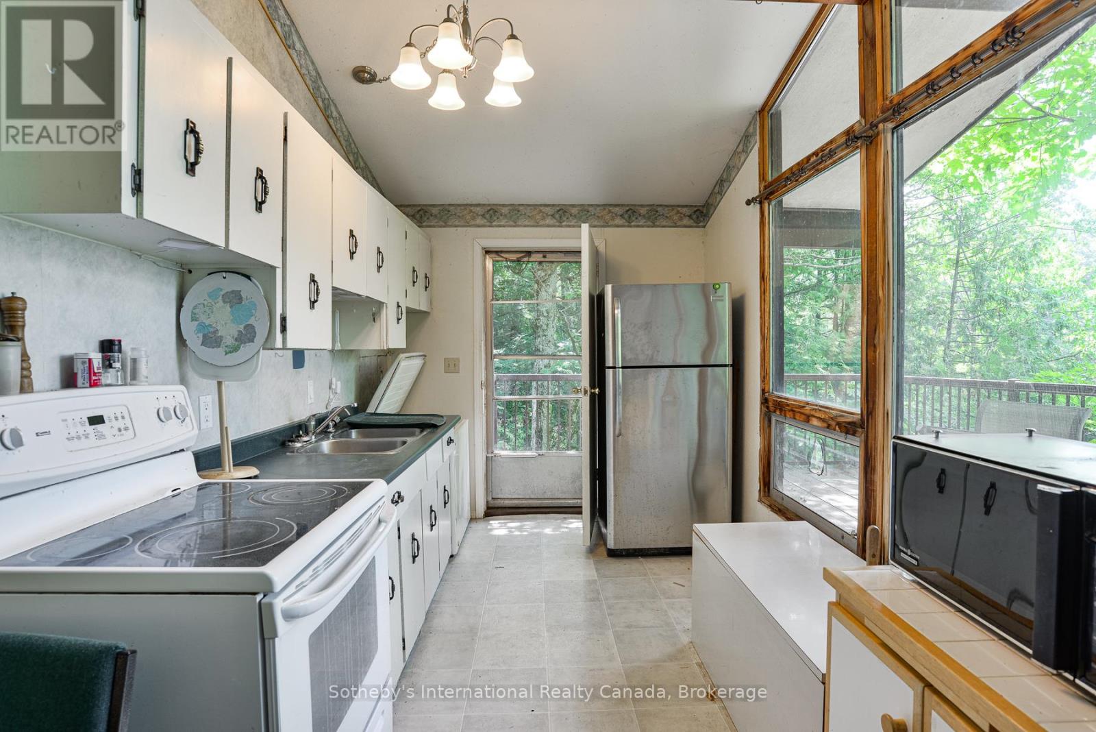 1338 Browning Island, Bracebridge, Ontario  P1L 1X2 - Photo 9 - X13441324