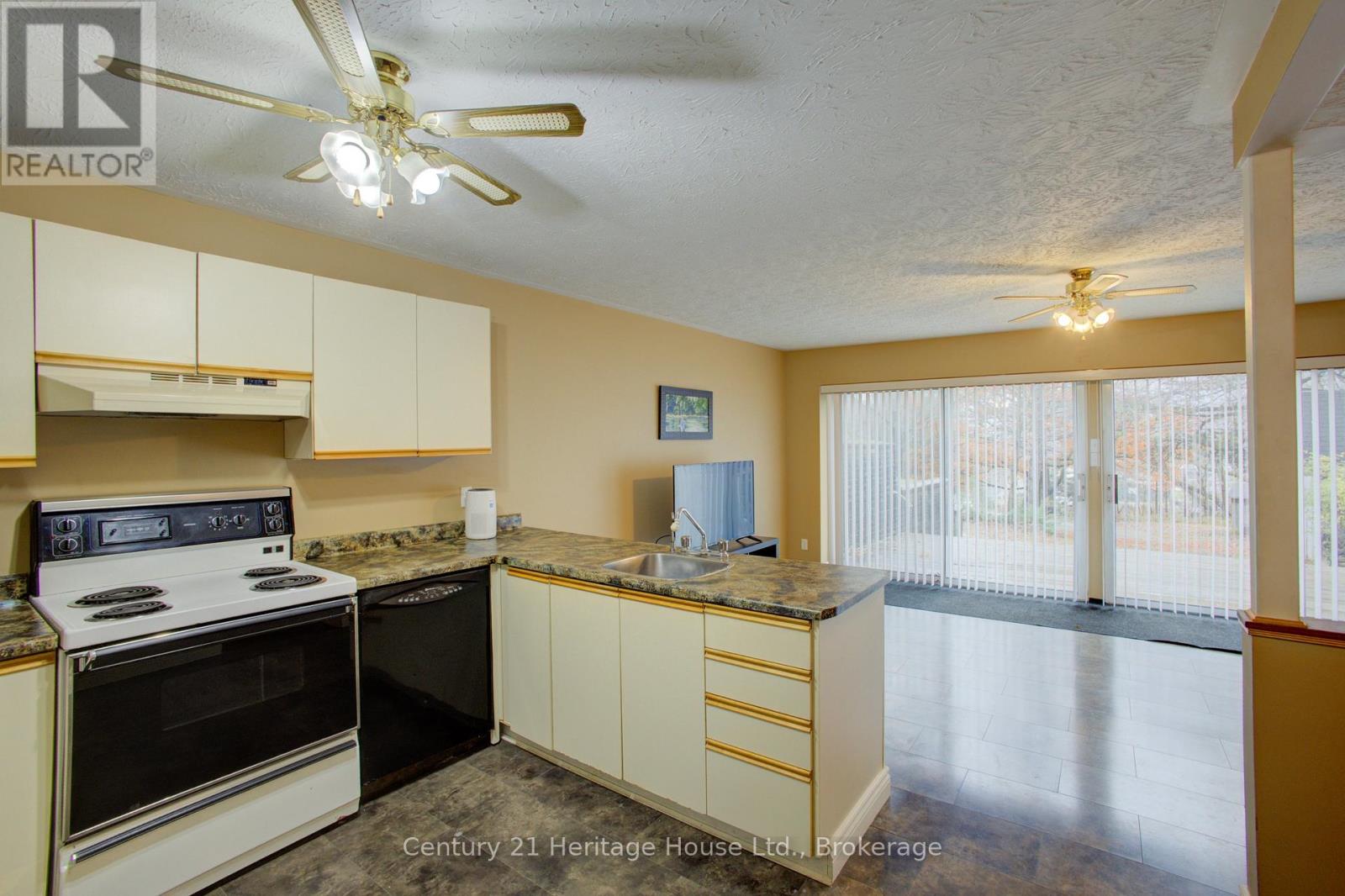 252 Durham Road W, West Grey, Ontario  N0G 1R0 - Photo 31 - X13441372