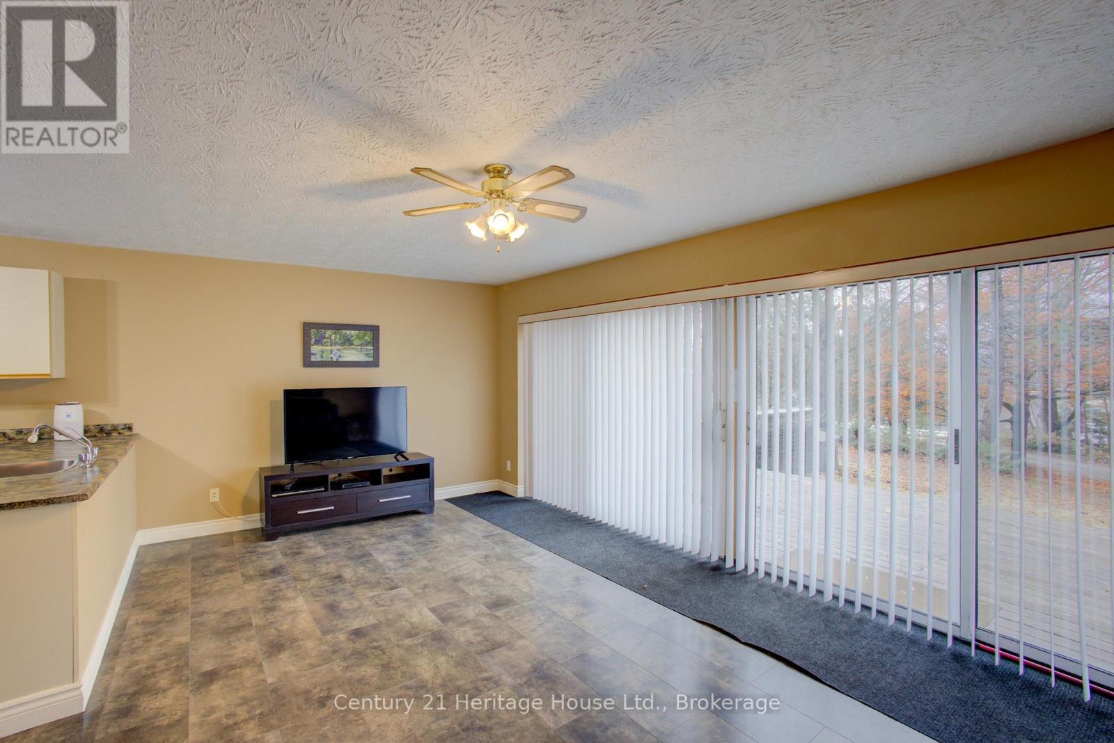 252 Durham Road W, West Grey, Ontario  N0G 1R0 - Photo 36 - X13441372