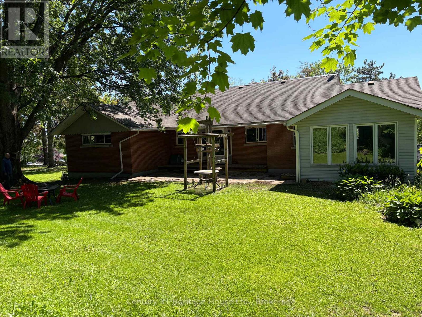 252 Durham Road W, West Grey, Ontario  N0G 1R0 - Photo 39 - X13441372