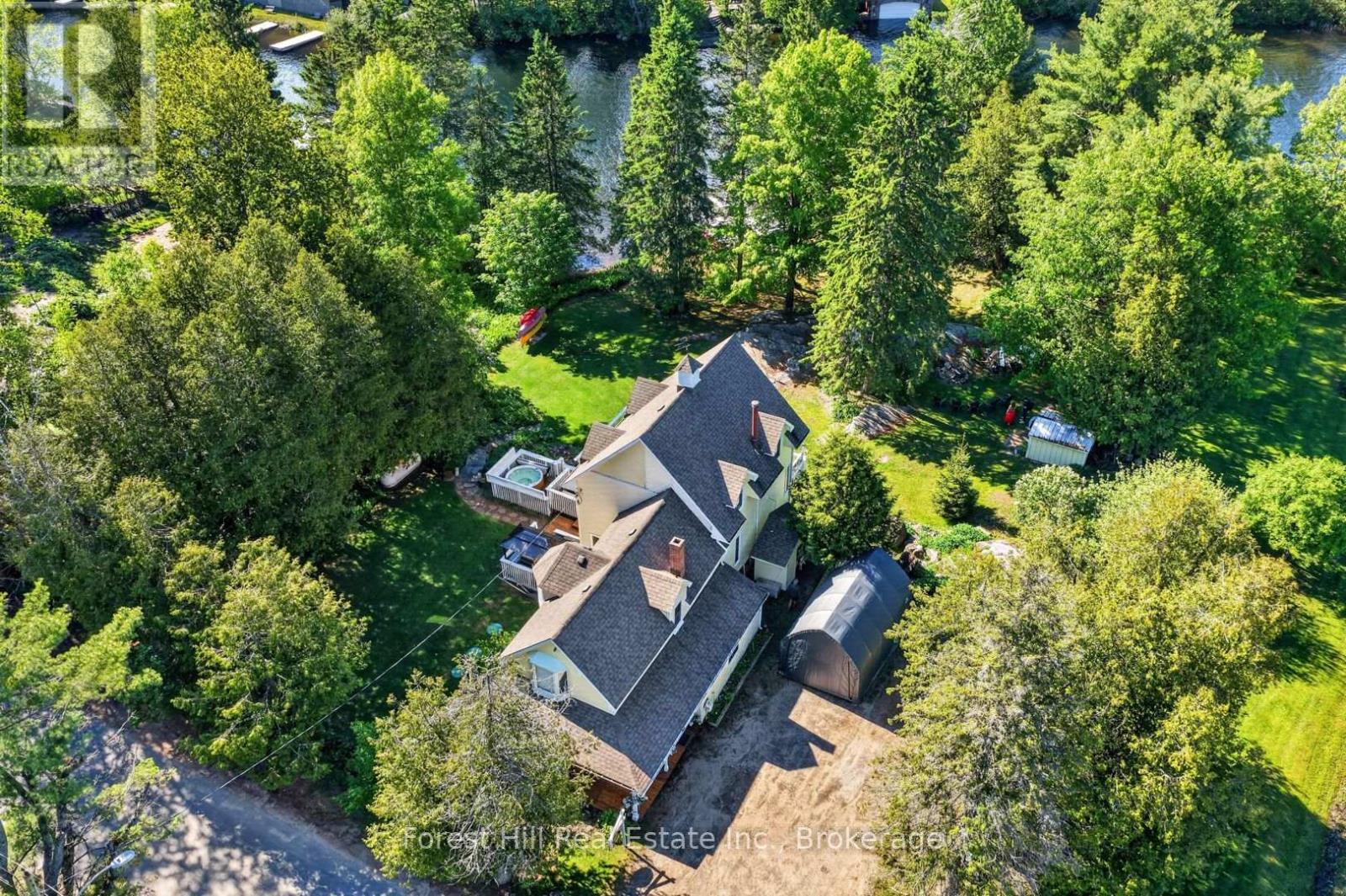 1029 Harvey Avenue, Algonquin Highlands, Ontario  P0A 1E0 - Photo 3 - X13441440