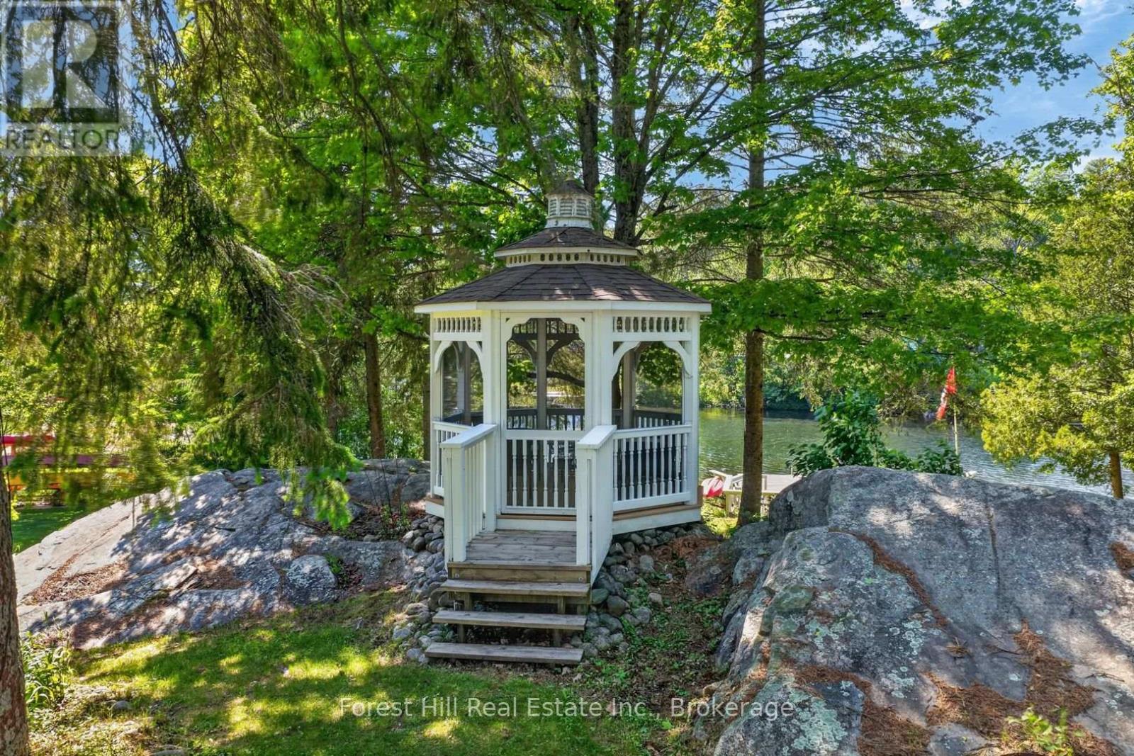 1029 Harvey Avenue, Algonquin Highlands, Ontario  P0A 1E0 - Photo 43 - X13441440