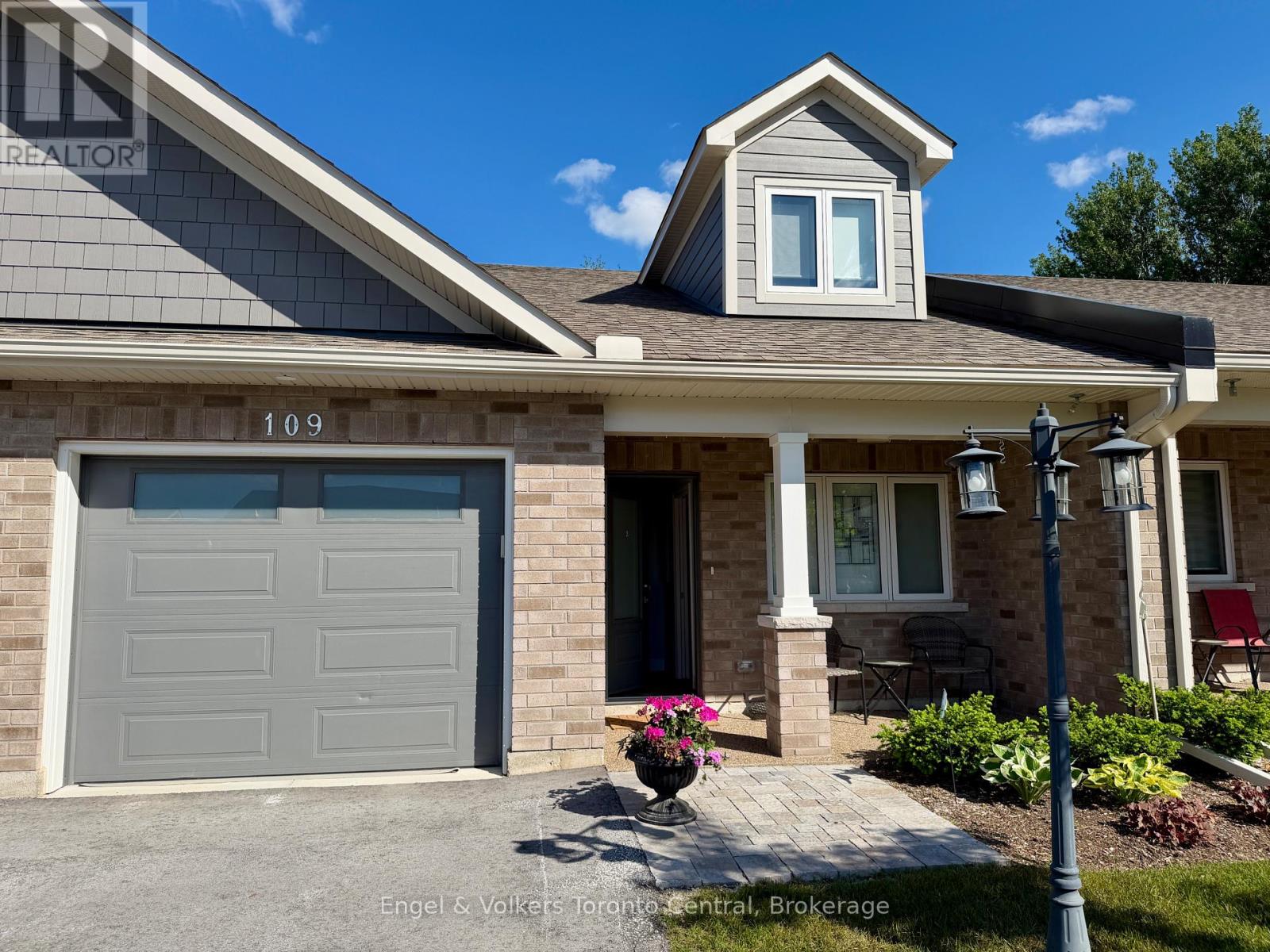 109 Dove Drive, Blue Mountains, Ontario  N0H 2P0 - Photo 2 - X13441528