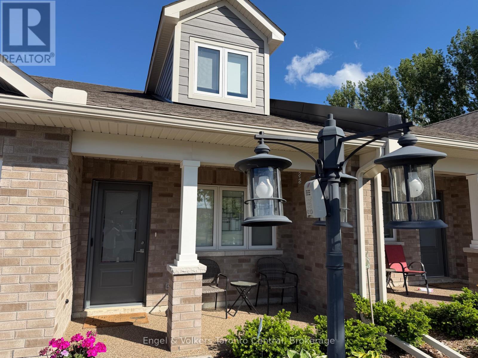 109 Dove Drive, Blue Mountains, Ontario  N0H 2P0 - Photo 3 - X13441528