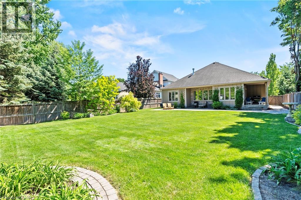8 Campbell Street, Niagara-On-The-Lake, Ontario  L0S 1J0 - Photo 33 - 40839585