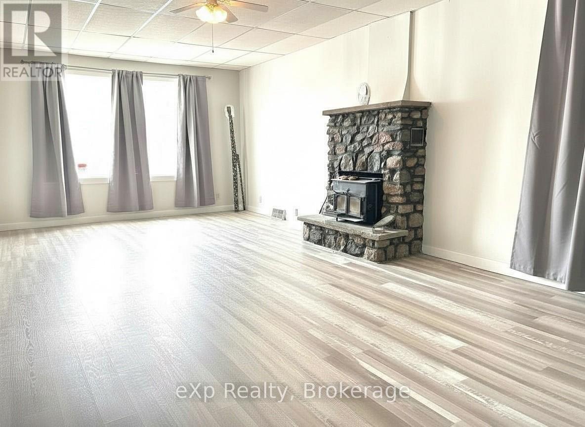 8 Main Street S, Brockton, Ontario  N0G 1S0 - Photo 16 - X13441758