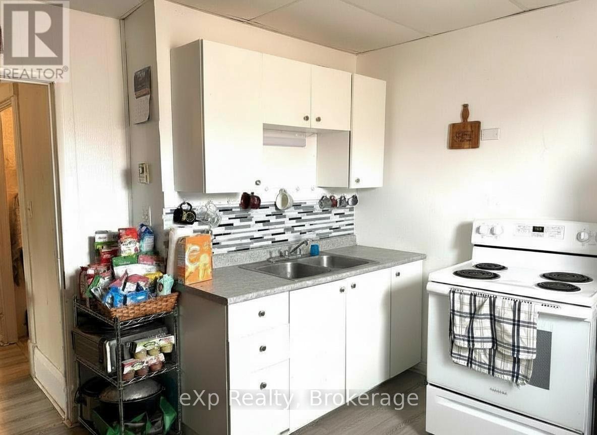 8 Main Street S, Brockton, Ontario  N0G 1S0 - Photo 32 - X13441758