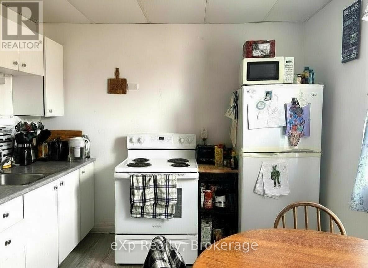 8 Main Street S, Brockton, Ontario  N0G 1S0 - Photo 33 - X13441758