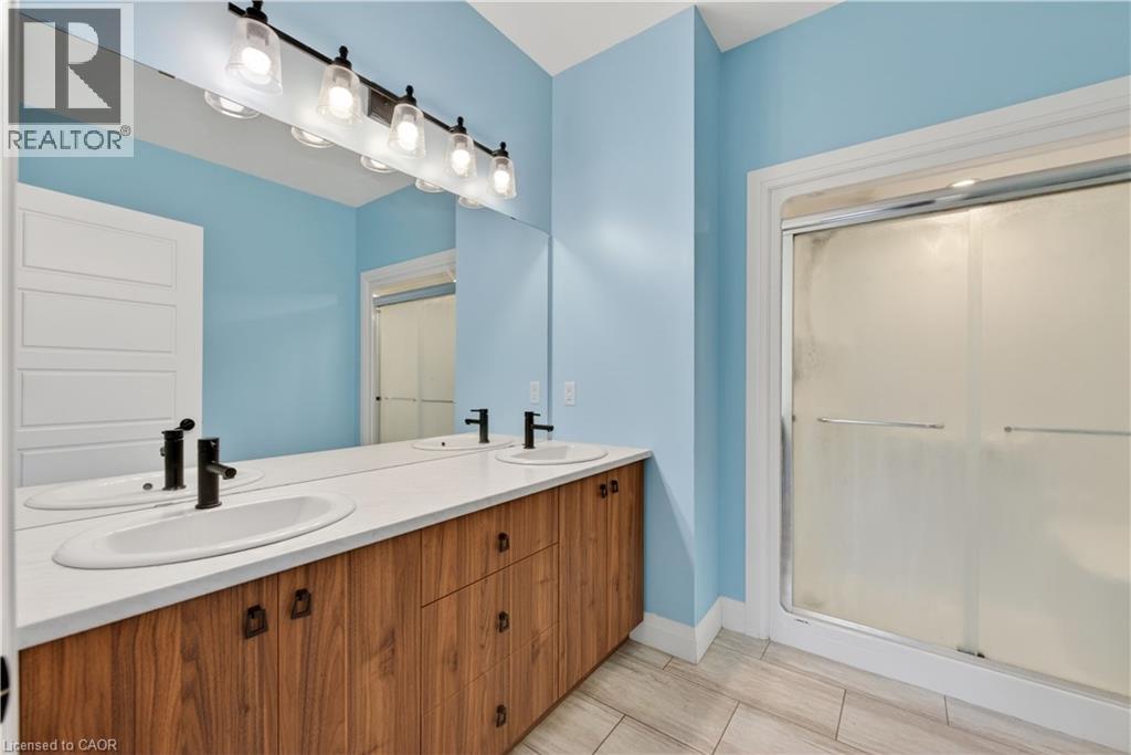 360 Quarter Town Line Unit# 101, Tillsonburg, Ontario  N4G 0H7 - Photo 17 - 40839236