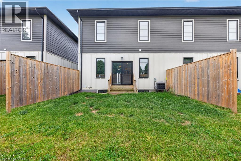 360 Quarter Town Line Unit# 101, Tillsonburg, Ontario  N4G 0H7 - Photo 33 - 40839236