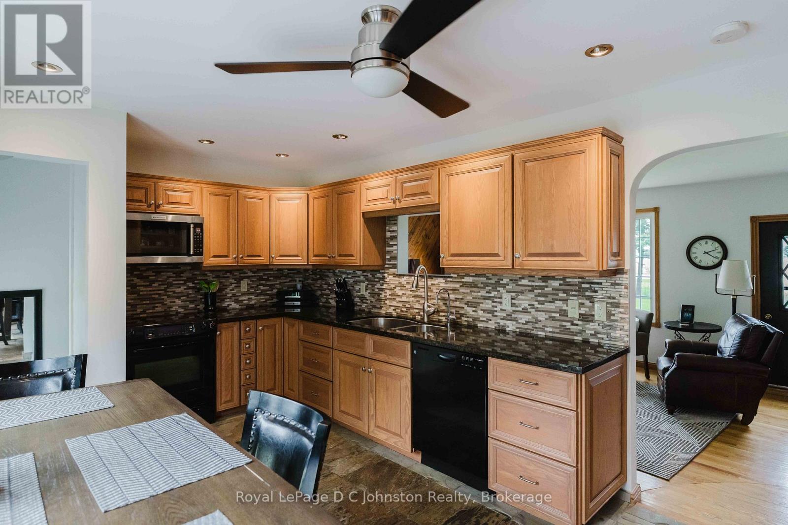 1073 8 Concession, Kincardine, Ontario  N0G 2T0 - Photo 9 - X13441810