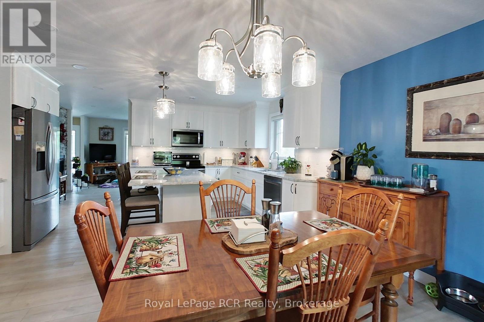 855 17th Street, Hanover, Ontario  N4N 3B8 - Photo 11 - X13441848