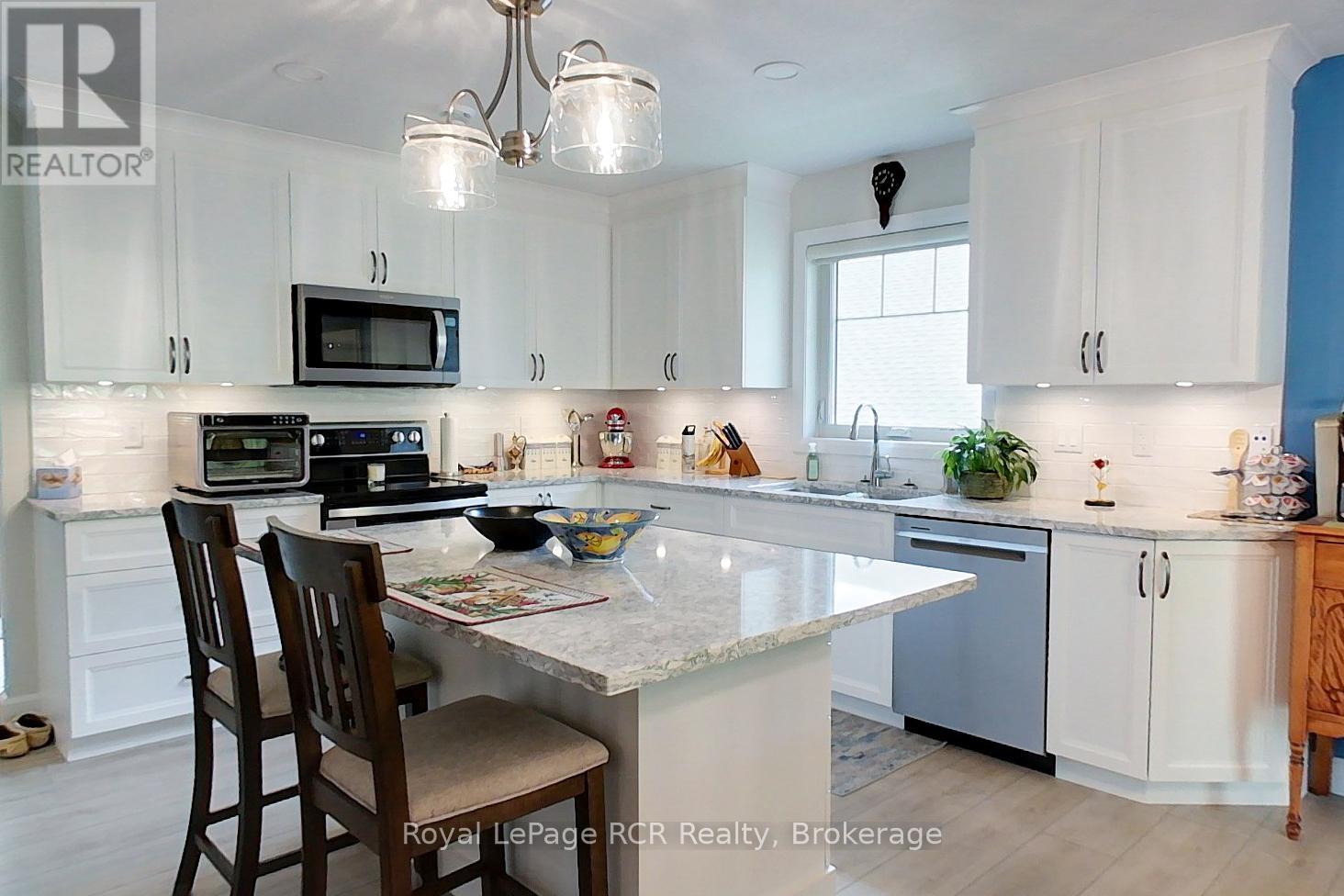 855 17th Street, Hanover, Ontario  N4N 3B8 - Photo 6 - X13441848