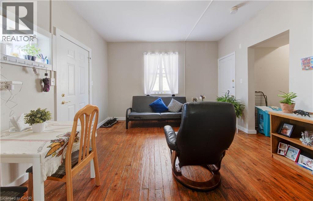 233 Lancaster Street E, Kitchener, Ontario  N2H 1N5 - Photo 10 - 40839600