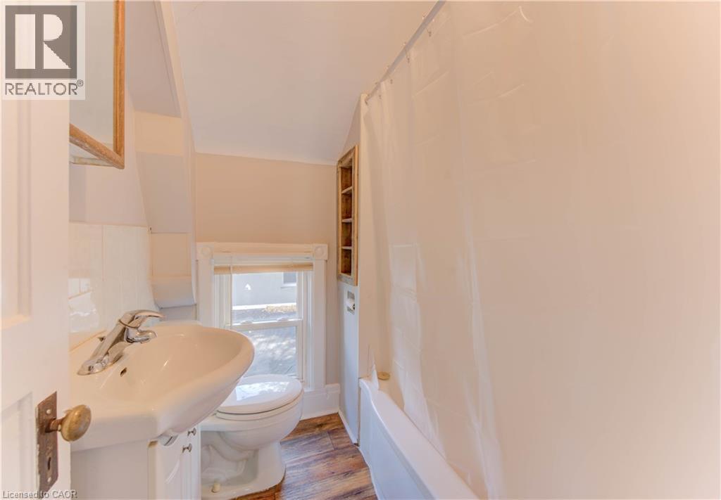 233 Lancaster Street E, Kitchener, Ontario  N2H 1N5 - Photo 17 - 40839600
