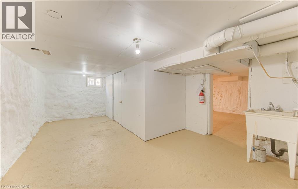 233 Lancaster Street E, Kitchener, Ontario  N2H 1N5 - Photo 28 - 40839600