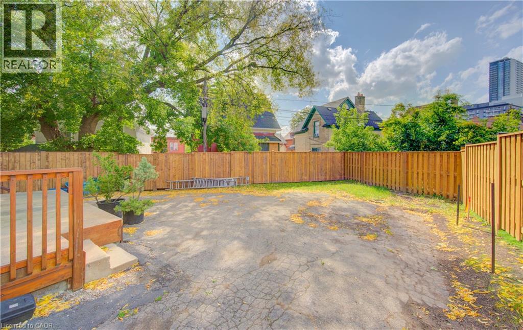233 Lancaster Street E, Kitchener, Ontario  N2H 1N5 - Photo 31 - 40839600