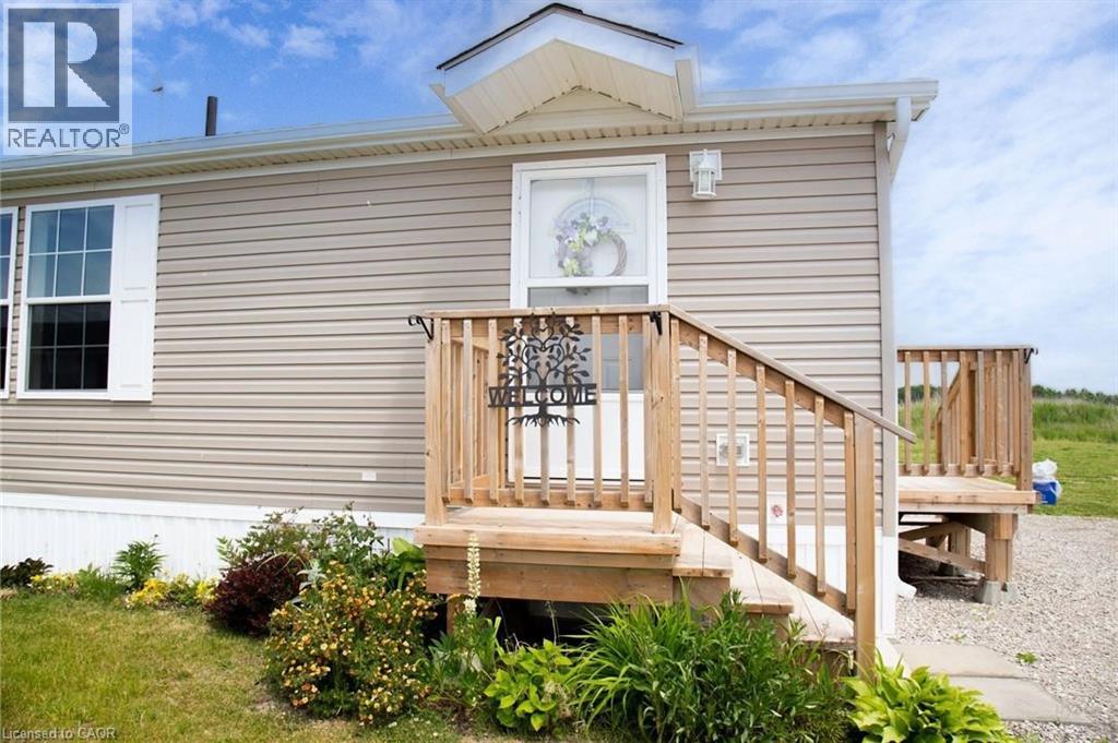 26 Hickory Hollow, Nanticoke, Ontario  N0A 1L0 - Photo 2 - 40839329