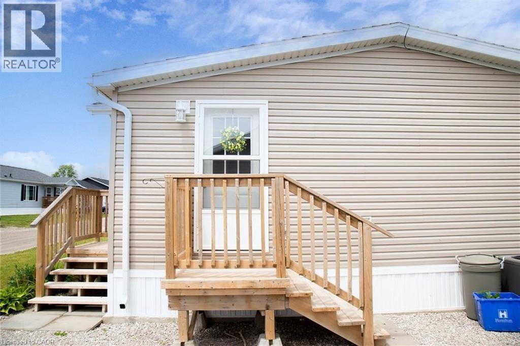 26 Hickory Hollow, Nanticoke, Ontario  N0A 1L0 - Photo 3 - 40839329