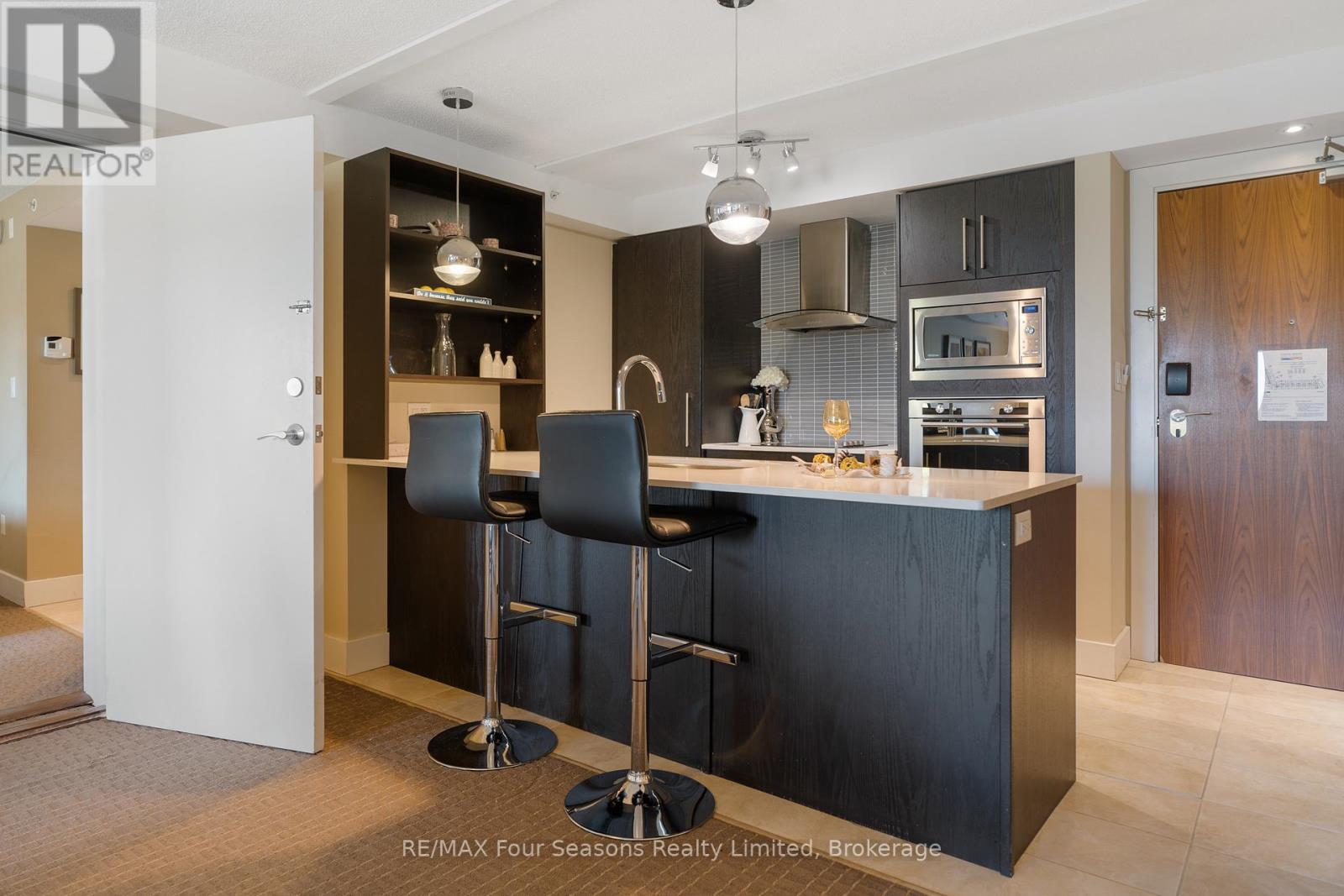 5109/5111 - 9 Harbour Street E, Collingwood, Ontario  L9Y 5C5 - Photo 8 - S13442150