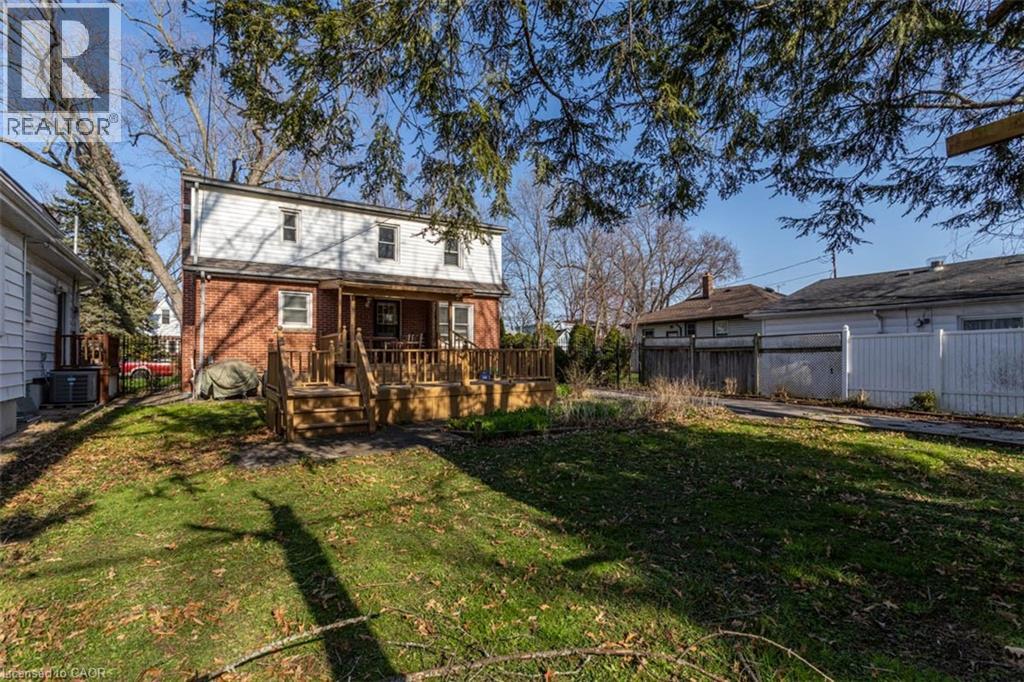 17 Thorndale Street N, Hamilton, Ontario  L8S 3K5 - Photo 11 - 40839545