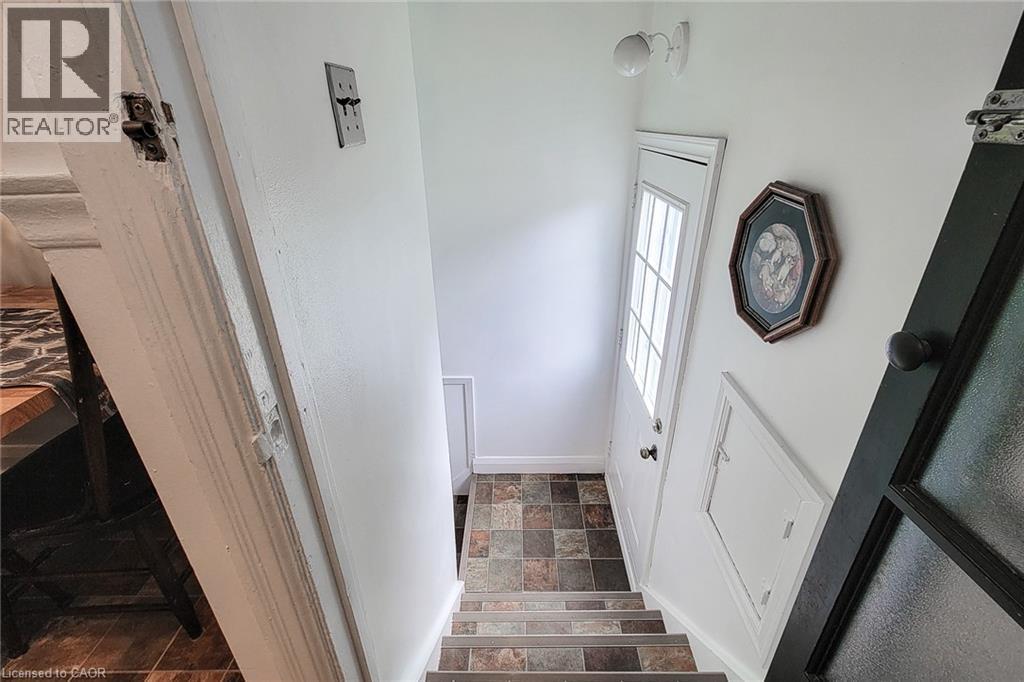 73 West 1st Street, Hamilton, Ontario  L9C 3C2 - Photo 34 - 40838906