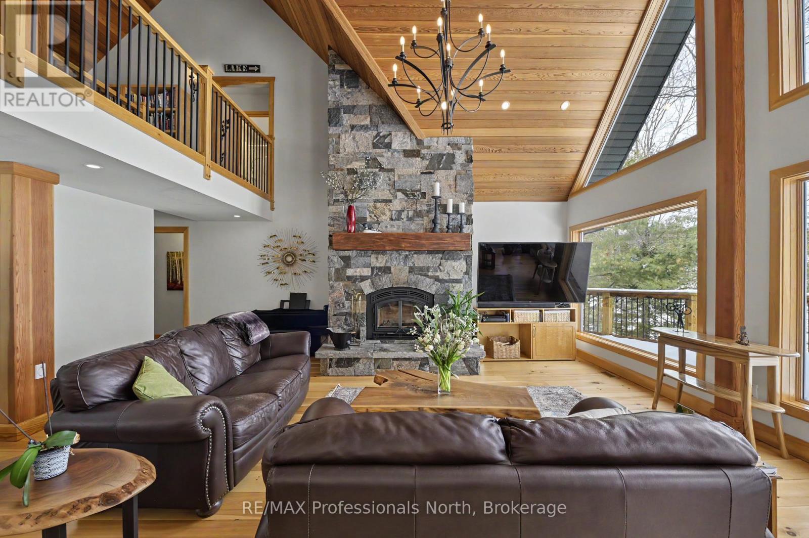1015 Bluestone Lane, Minden Hills, Ontario  K0M 2K0 - Photo 9 - X13443028
