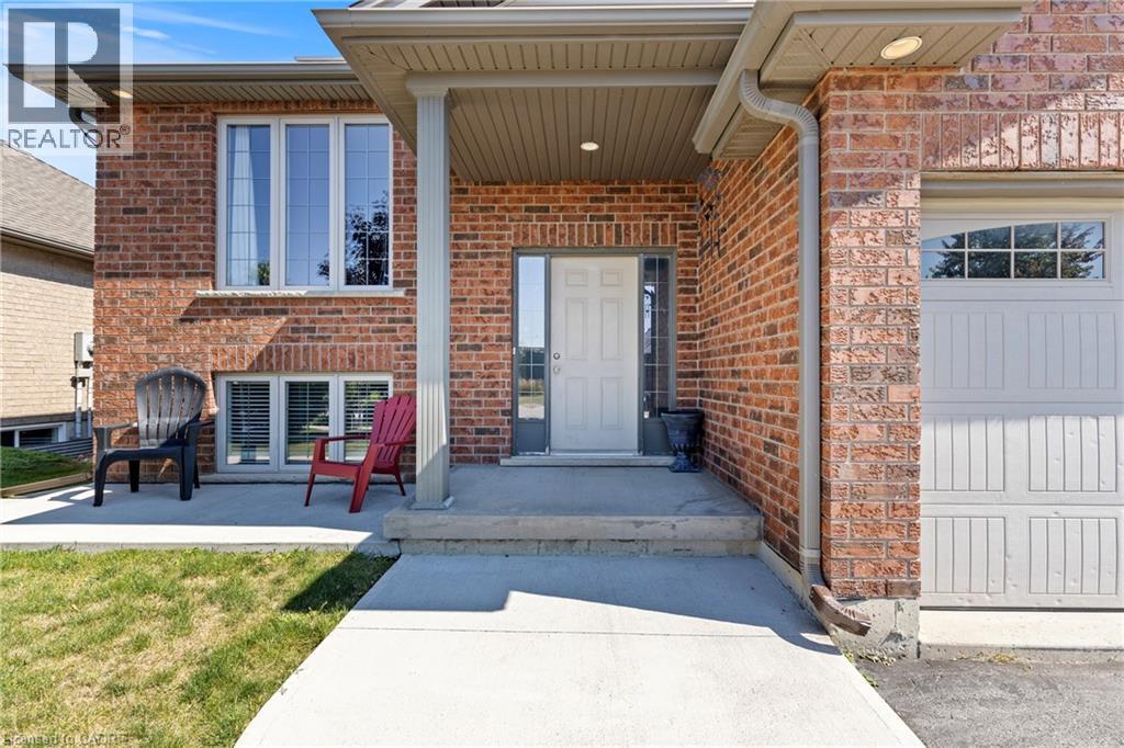 92 White Water Drive, Port Dover, Ontario  N0A 1N9 - Photo 4 - 40839633