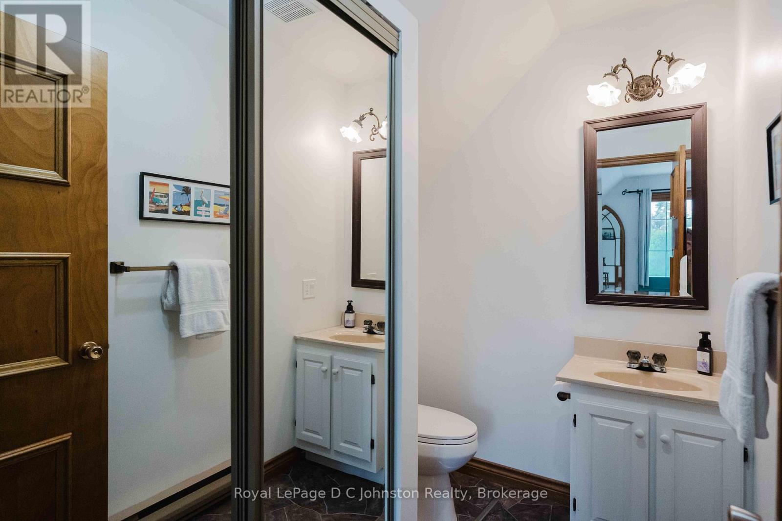 471 Eckford Avenue, Saugeen Shores, Ontario  N0H 2L0 - Photo 34 - X13443186