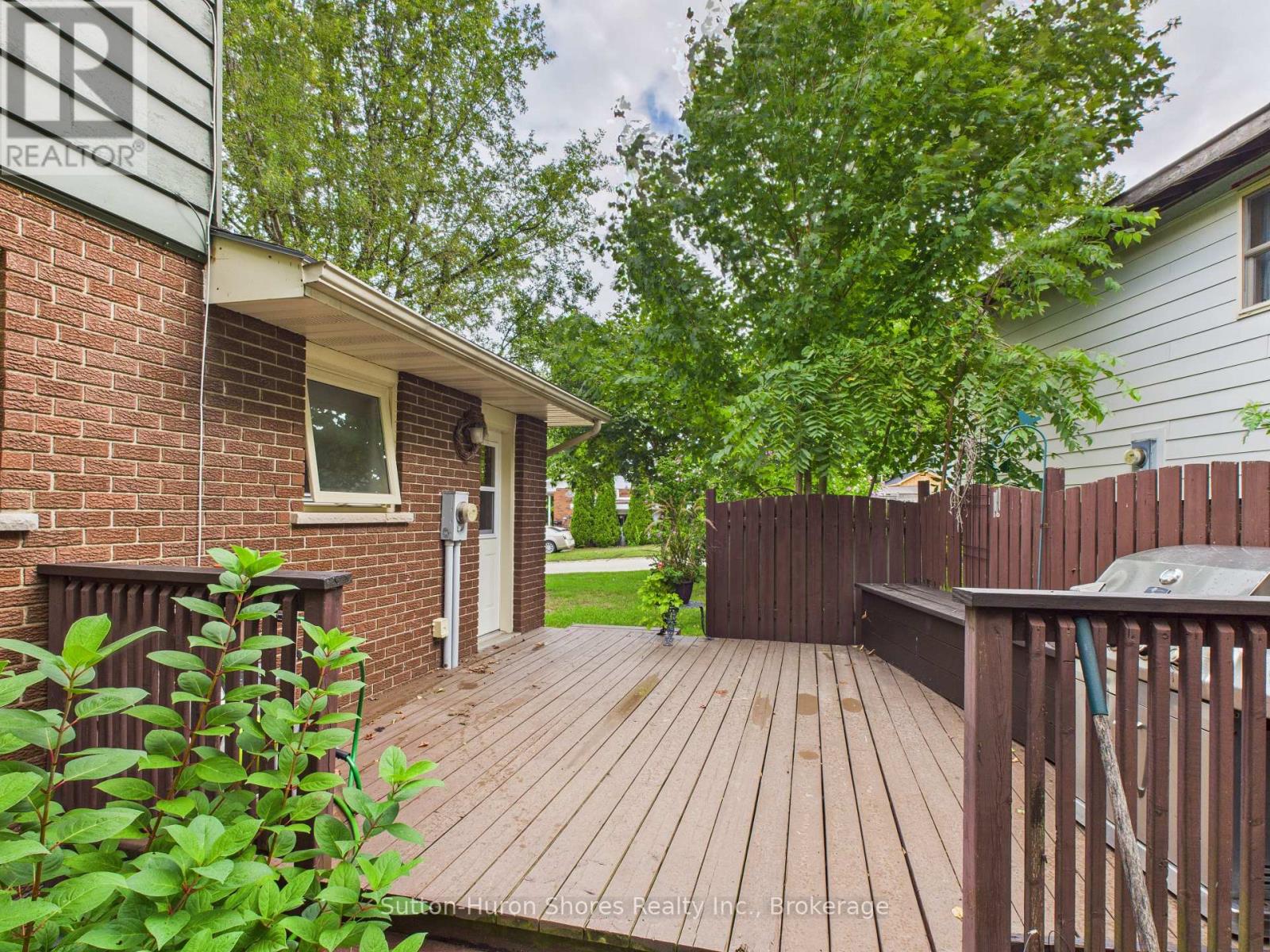 341 Wellington Street, Saugeen Shores, Ontario  N0H 2C4 - Photo 24 - X13443298